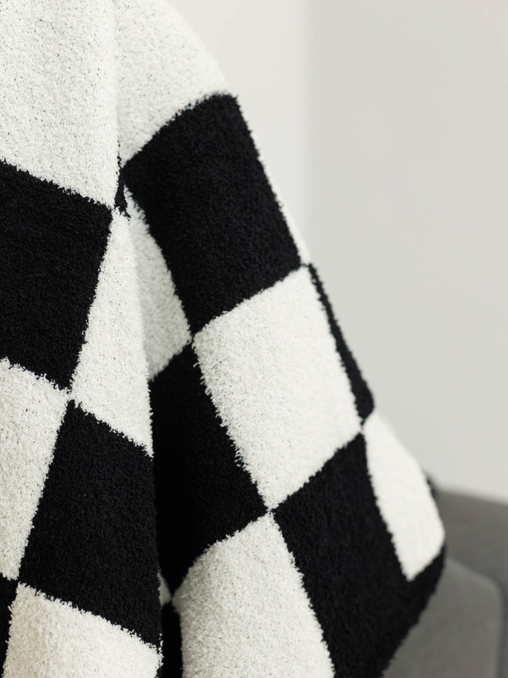 Checkerboard Pattern Throw BlanketBlanket