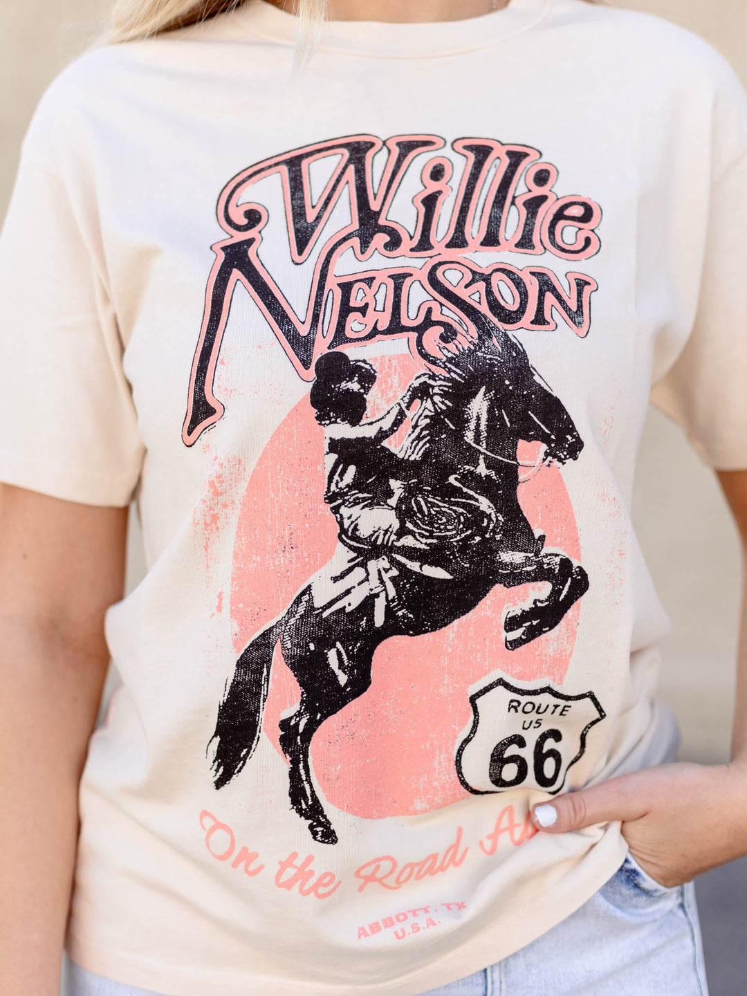 Daydreamer Willie Nelson Route 66 Weekend TeeScreen tees