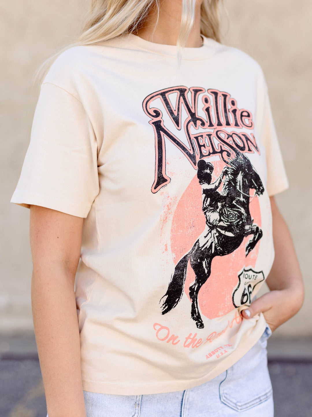 Daydreamer Willie Nelson Route 66 Weekend TeeScreen tees