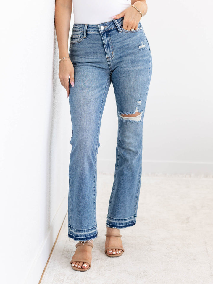 Judy Blue Medium Mid Rise Destroy & Release BootcutDenim jeans