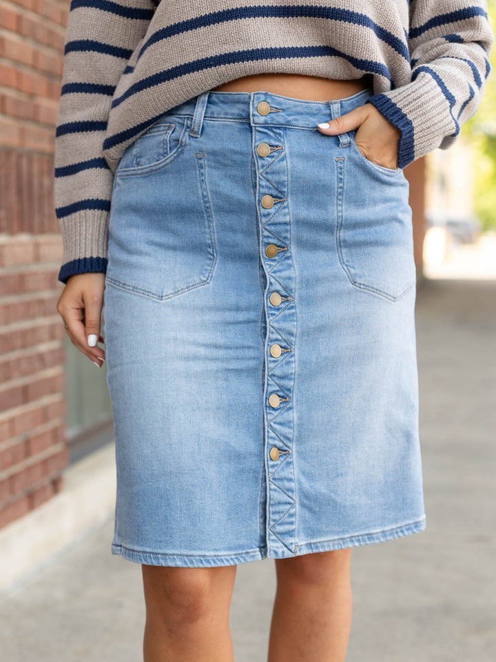 KUT Debate Rise Button Front SkirtDenim Shorts/Skirts