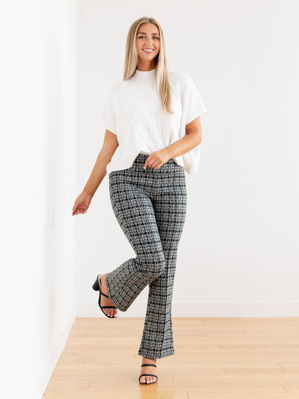 Liverpool Pearl Plaid FlareNon - Denim bottoms