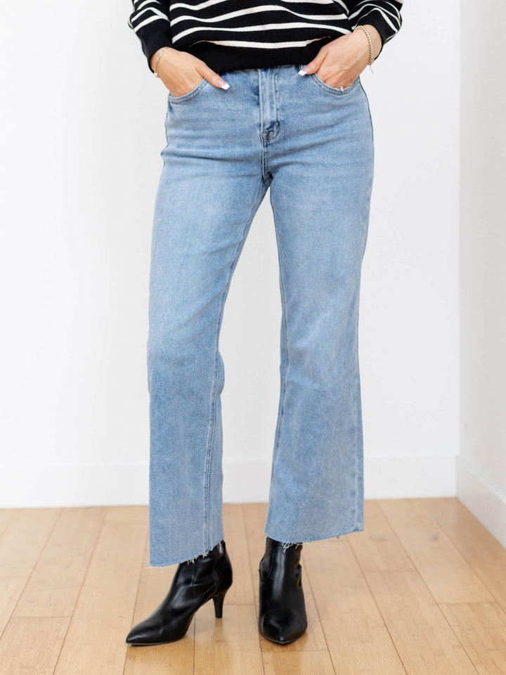 vintage light wash wide leg denim jeans