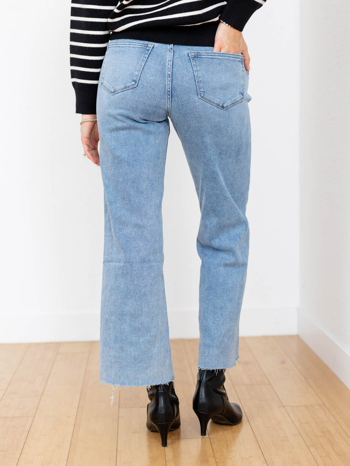 vintage light wash wide leg denim jeans