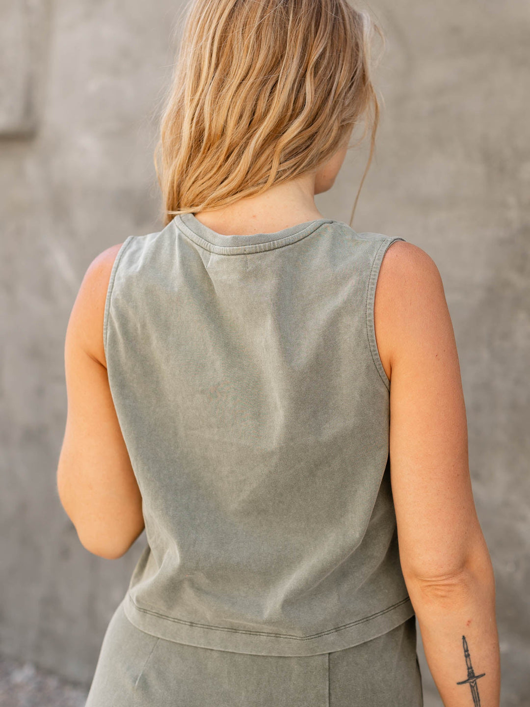 Mineral Washed Sleeveless TopKnit tops