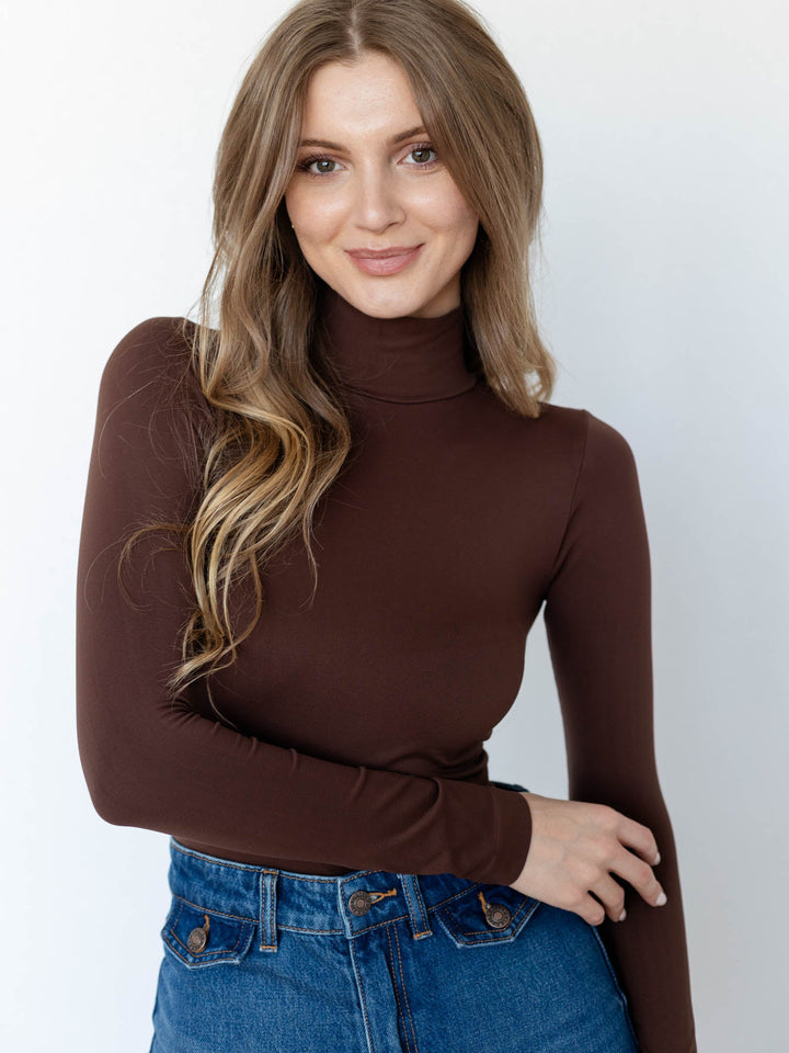 chocolate brown fitted basic long sleeve turtleneck