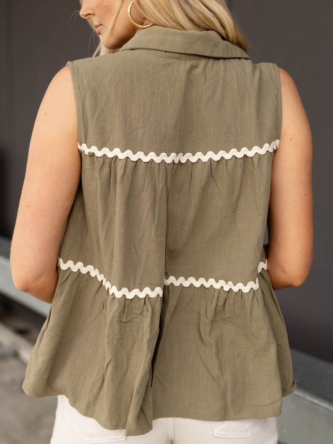 Sleeveless Tiered Ric Rac Button DownWoven tops