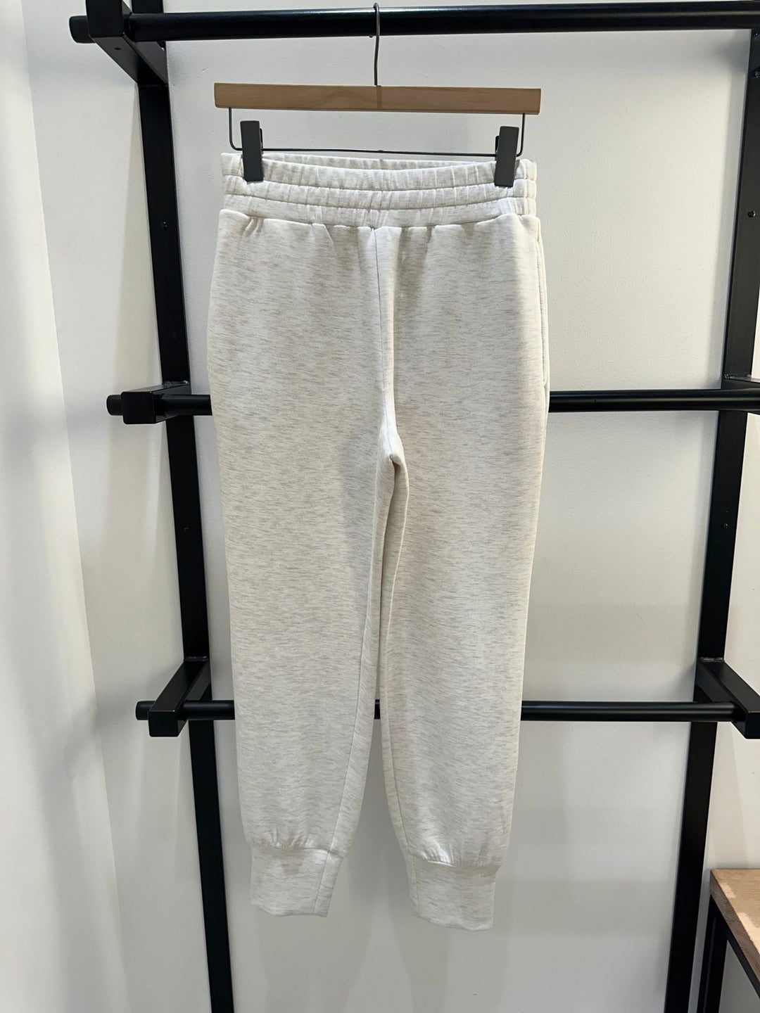 Varley The Slim Cuff Pant 27.5Athleisure