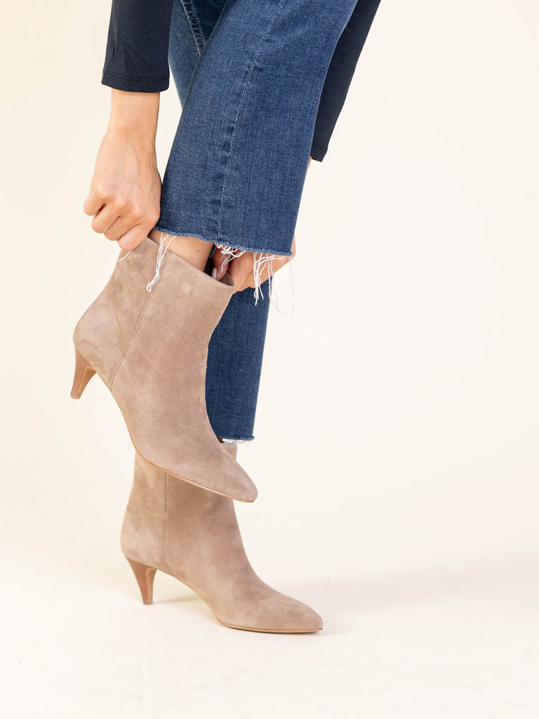 Dolce vita hotsell heeled booties